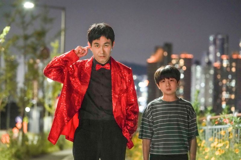웨이브, 오정세 첫 주연작 '엉클' Ott 독점 공개