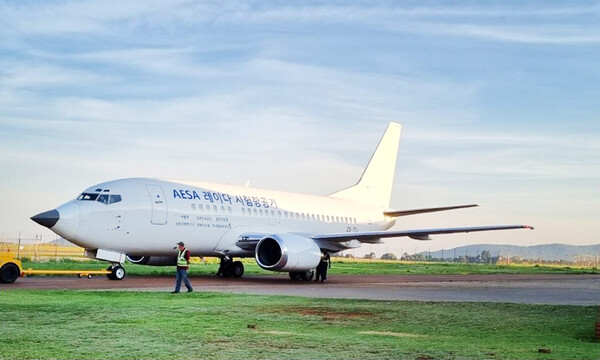 [▲국방과학연구소와 한화시스템이 개발한AESA레이다가 장착된 시험항공기(FTB) 이미지 = ©한화시스템]