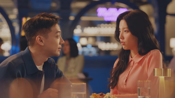 "지키는 걸로는 부족해, 벌어야지"라고 말하는 여자. 사진 삼성생명 유튜브 캡처