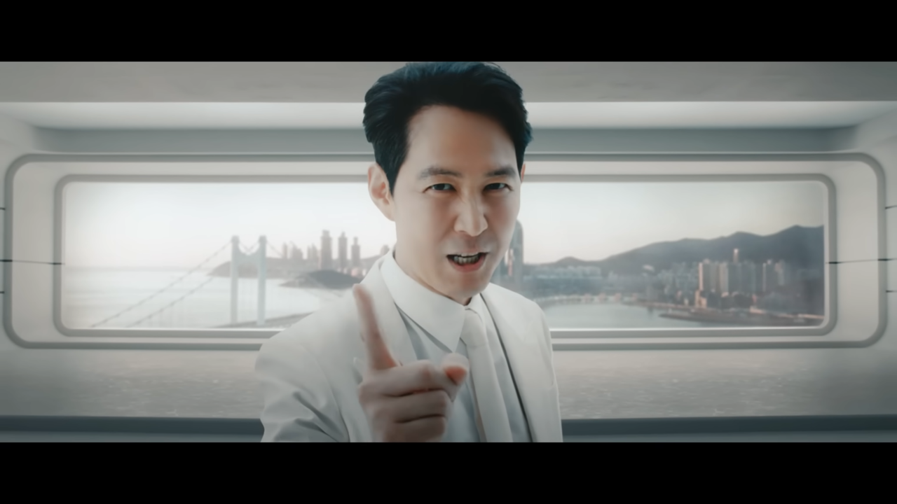 AP신문광고평론 No. 598 엑스포를 부산에 유치해야한다고 말하고 있는 배우 이정재. 사진 2030부산세계박람회 유치 공식 유튜브 캡처