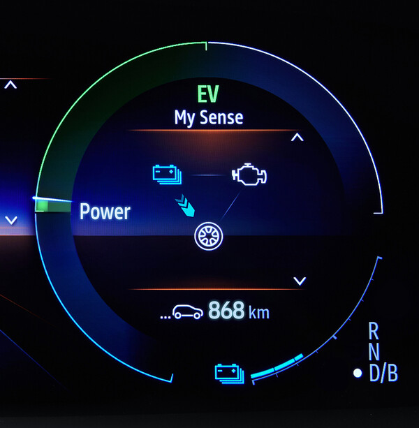 ©AP신문(AP뉴스)/ 이미지 제공 = 르노코리아자동차 ▲XM3 E-TECH 하이브리드 EV 모드