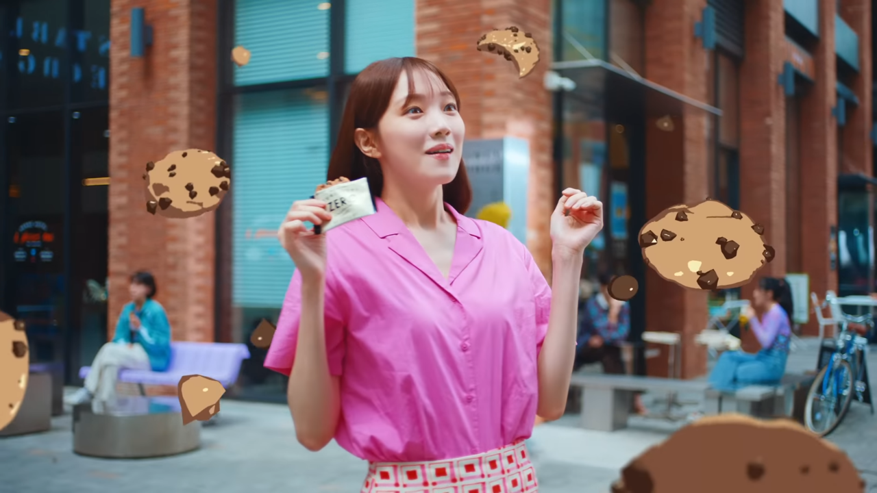 [AP신문 광고평론 No.803] 아기자기한 일러스트와 색감이 돋보인다. 사진 롯데웰푸드 유튜브 캡처 ⓒAP신문(AP뉴스)