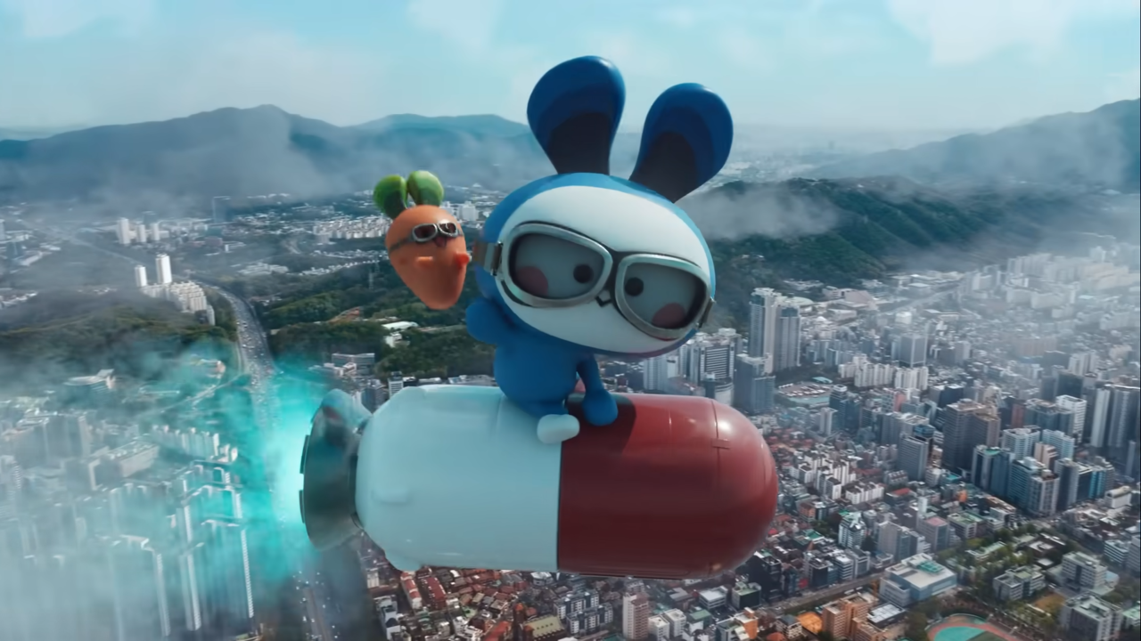 [AP신문 광고평론 No.817]  '히토의 지구별 여행길' 광고. 사진 건강보험심사평가원 유튜브 캡처 ⓒAP신문(AP뉴스)