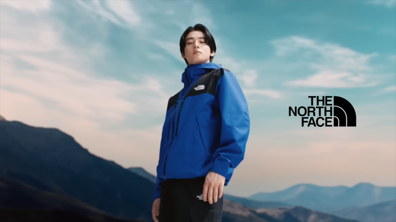 [AP신문 광고평론 No.993] 노스페이스 바람막이를 입은 차은우. THE NORTH FACE KOREA 유튜브 캡처 ⓒAP신문(AP뉴스)