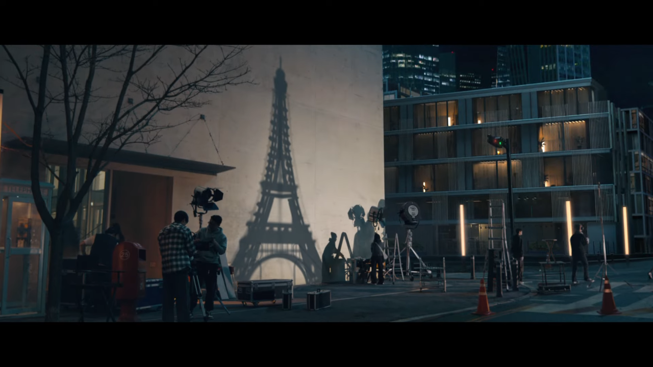 [AP신문 광고평론 No.1024] 그림자로 프랑스의 건축물을 만든다. 르노코리아 유튜브 캡처 ⓒAP신문(AP뉴스)