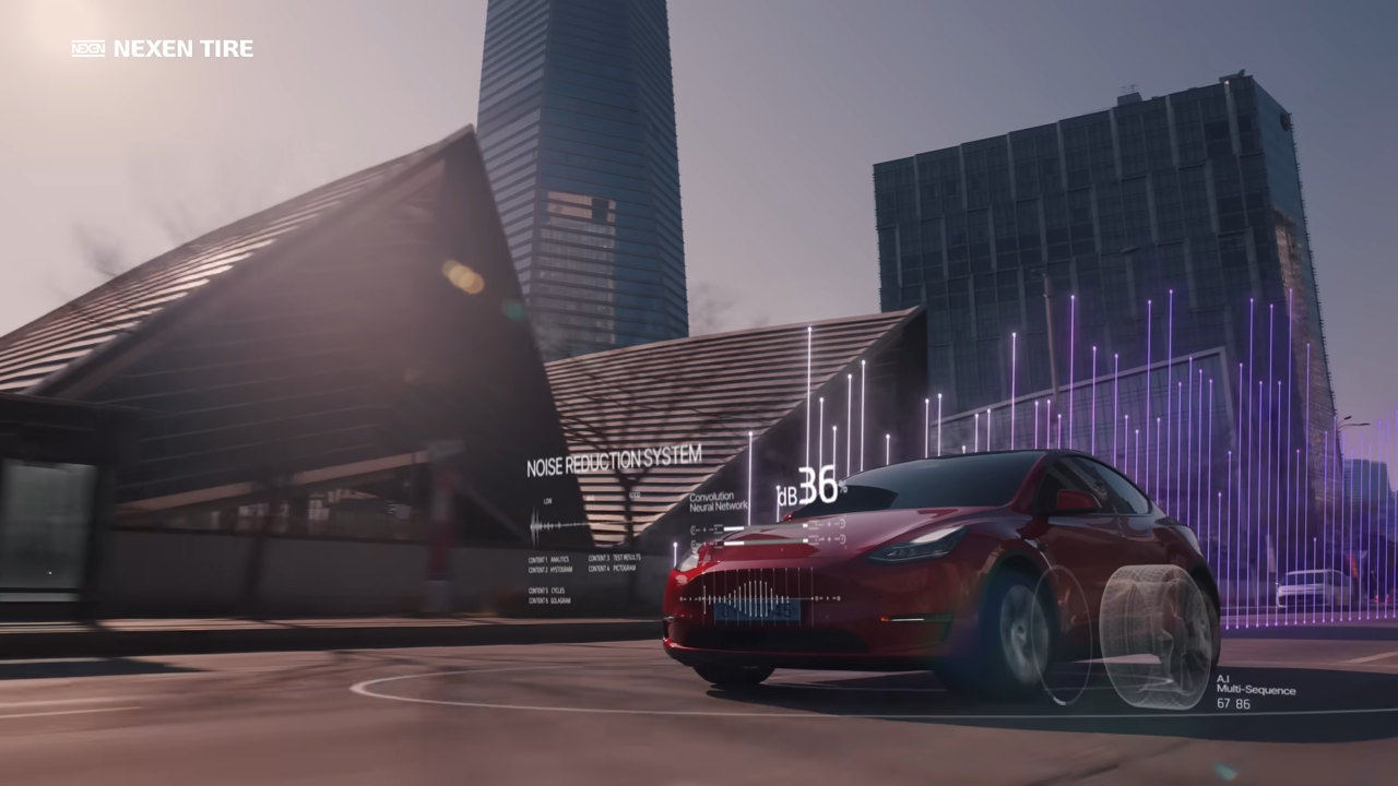 [AP신문 광고평론 No.1270]  ​​​​​​​데시벨이 그래픽으로 표현되고 있다. 사진 넥센타이어 유튜브 캡처ⓒAP신문(AP뉴스)