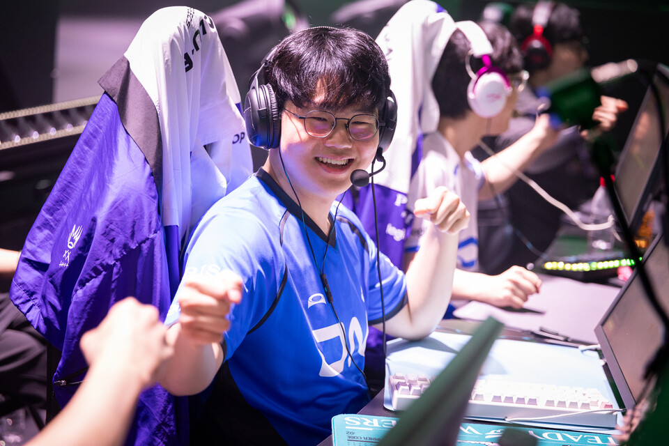 ©AP신문(AP뉴스)/이미지 제공 = 크래프톤 ▲DN 프릭스 '살루트' 우제현 선수.