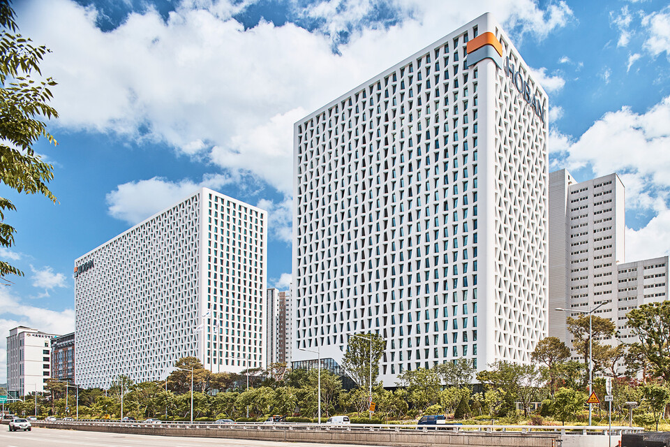 ©AP신문(AP뉴스)/이미지 제공 = 호반그룹 ▲호반그룹 사옥(호반파크)