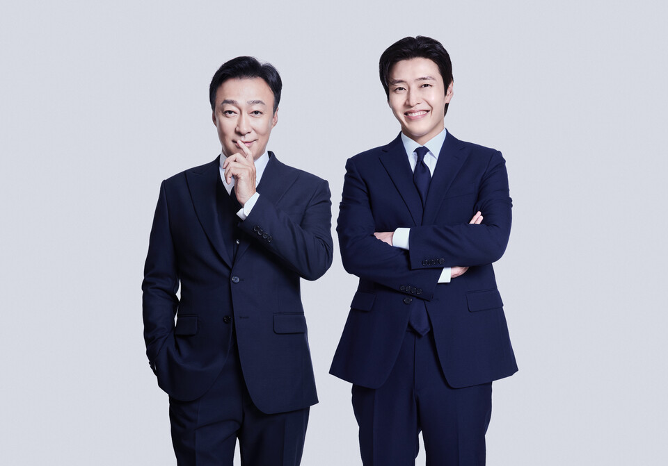 ©AP신문(AP뉴스)/이미지 제공 = 보람그룹 ▲보람그룹은 배우 이성민과 강하늘을 새 광고모델로 발탁했다.