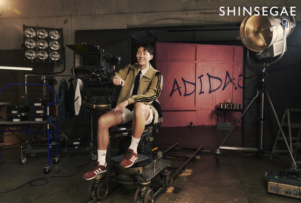 ©AP신문(AP뉴스)/이미지 제공 = 신세계백화점 ▲신세계백화점 강남점 1층 오픈스테이지 아디다스 팝업