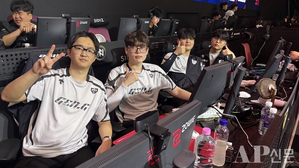 ©AP신문(AP뉴스) 박수연 기자 = ▲젠지 펍지 팀. (왼쪽부터) '플레임' 문지훈, '오르카' 이장원, '빈' 오원빈, '토시' 성윤모 선수