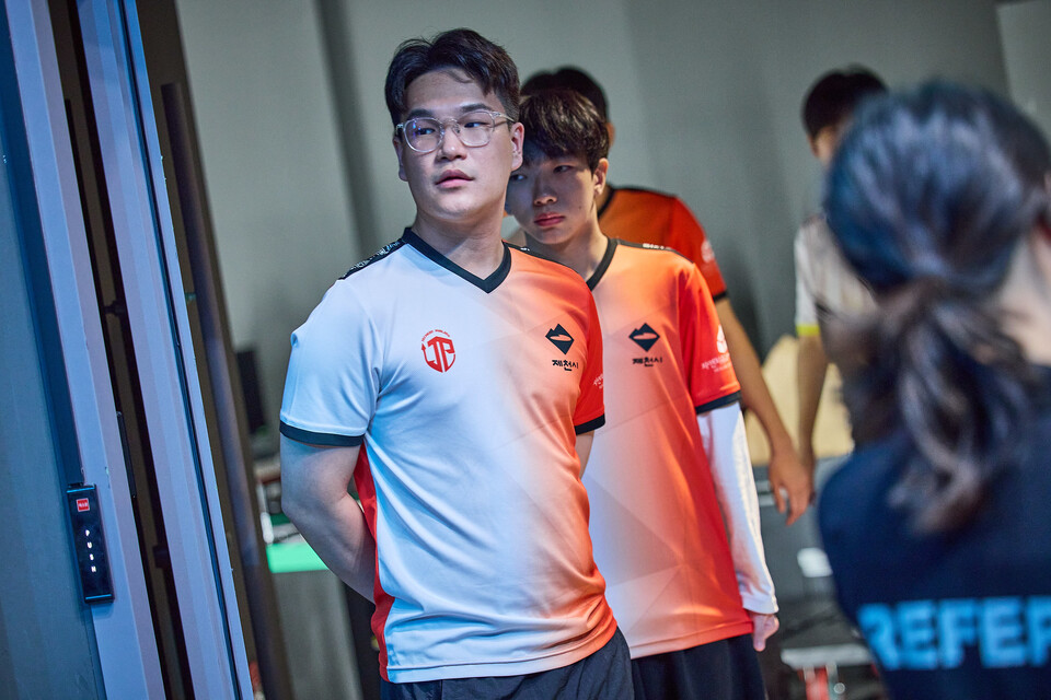 ©AP신문(AP뉴스)/이미지 제공 = 한국e스포츠협회 ▲제천 팔랑크스 '스포르타' 김성현 선수.