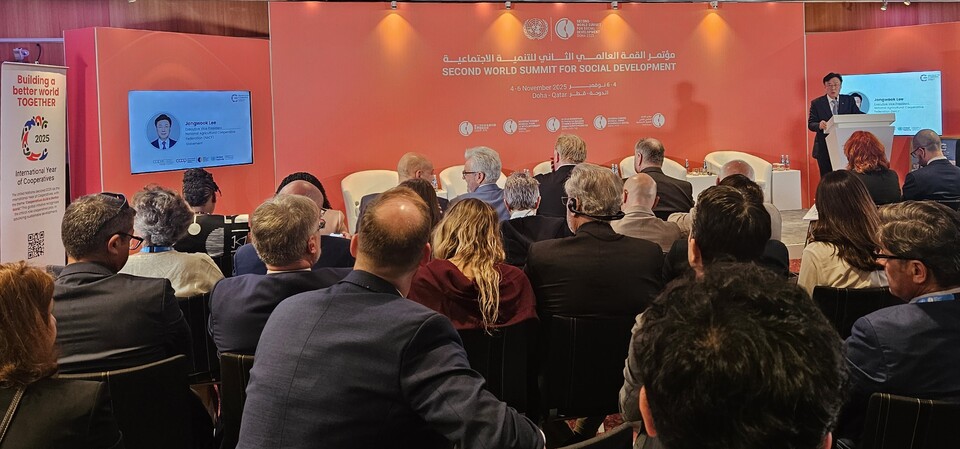 ©AP신문(AP뉴스)/이미지 제공 = 농협중앙회 ▲농협중앙회는 CM50 회원기관과 함께 4일 카타르 도하에서 열린 UN·ICA 공동행사에 참석했다.