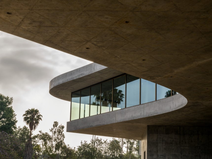 ©AP신문(AP뉴스)/이미지 제공 = Museum Associates LACMA ▲LACMA 신관(데이비드 개펀 갤러리, David Geffen Galleries) 외부 전경, The David Geffen Galleries at LACMA.