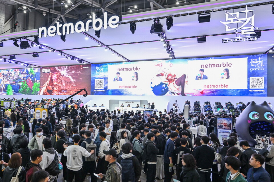 ©AP신문(AP뉴스)/이미지 제공 = 넷마블 ▲넷마블은 ‘지스타 2025’에 출품한 ▲일곱 개의 대죄: Origin ▲몬길: STAR DIVE ▲나 혼자만 레벨업: 카르마 ▲이블베인 ▲SOL: enchant, 5종의 작품이 관람객들로부터 긍정적인 반응을 얻으며 신작을 체험하려는 이용자들의 발길이 이어지고 있다.