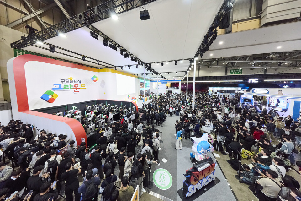 ©AP신문(AP뉴스)/이미지 제공 = 지스타 조직위원회 ▲국제게임전시회 지스타 2025가 '이야기가 있는 전시'를 테마로 한 새로운 시도로 게이머들의 뜨거운 관심을 모으며 나흘간의 여정을 성황리에 마무리했다.  