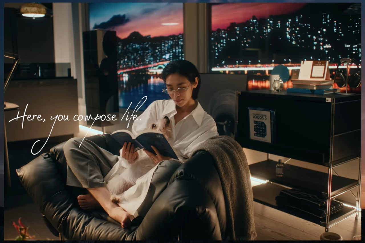 [AP신문 광고평론 No.1426]   현대건설이 '네오 리빙' 캠페인을 공개했다. 사진 THE H 유튜브 캡처ⓒAP신문(AP뉴스)