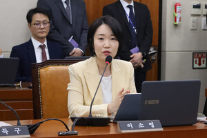 [기자수첩] '타다 잔혹사' 끝낼 적임자...이소영標 중기부 기대 이유 - 뉴스 썸네일 이미지