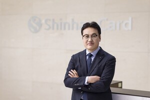 진옥동이 주문한 '조정자'...신한카드 박창훈, 결제·AI 엮어 '연임론 탄... - 뉴스 썸네일 이미지