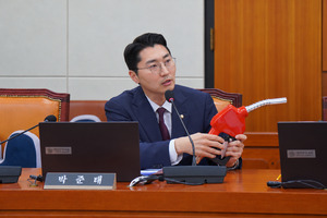 셀프주유소 '즉시종료' 버튼 생긴다...정유 4사, 2~3개월 내 추진 - 뉴스 썸네일 이미지