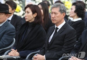 김옥숙 비자금 의혹 또 다른 시선…노태우 '550평 묘역' 유지비 출처는
